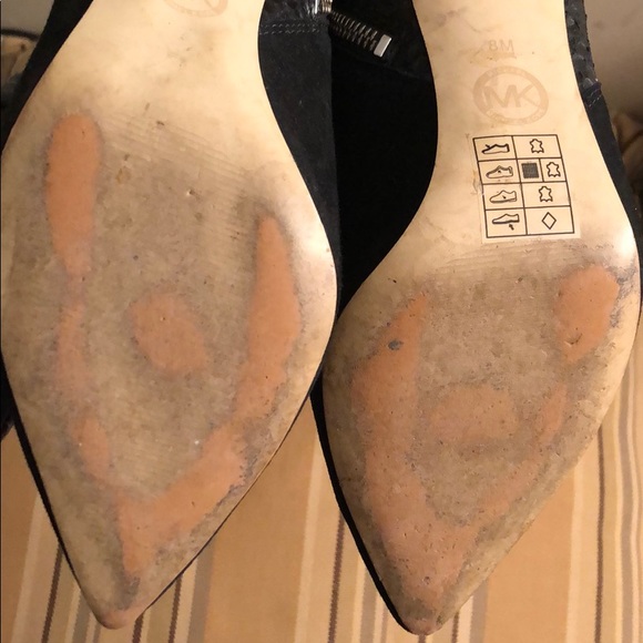 Michael Kors booties suede sz 8 without box - Picture 5 of 6